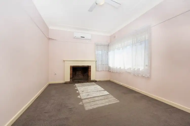 Fifth view of Homely house listing, 2 Kenelda Avenue, Guildford NSW 2161