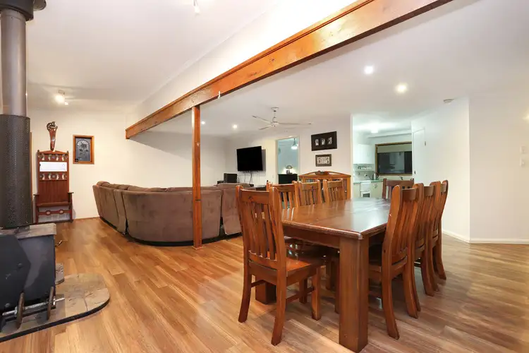 6a William Street, Landsborough QLD 4550