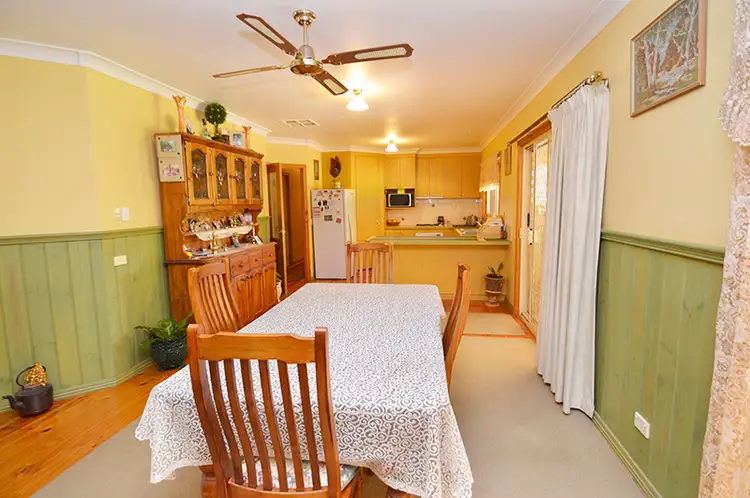 Fifth view of Homely house listing, 3 Sheridan Crescent, Red Cliffs VIC 3496