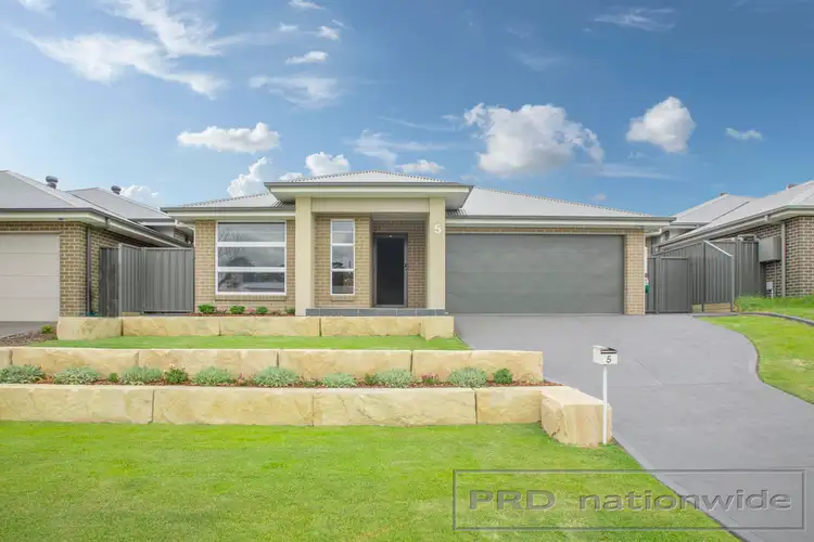 Second view of Homely house listing, 5 Thorncliffe Avenue, Thornton NSW 2322