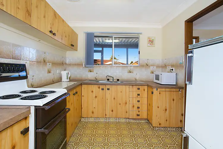 Third view of Homely house listing, 7 Walu Avenue, Budgewoi NSW 2262