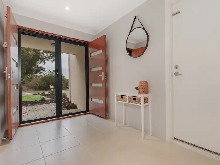 Second view of Homely house listing, 5 Hibiscus Way, Baldivis WA 6171