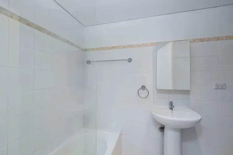 Fifth view of Homely apartment listing, 14/202-210 Willoughby road, Naremburn NSW 2065