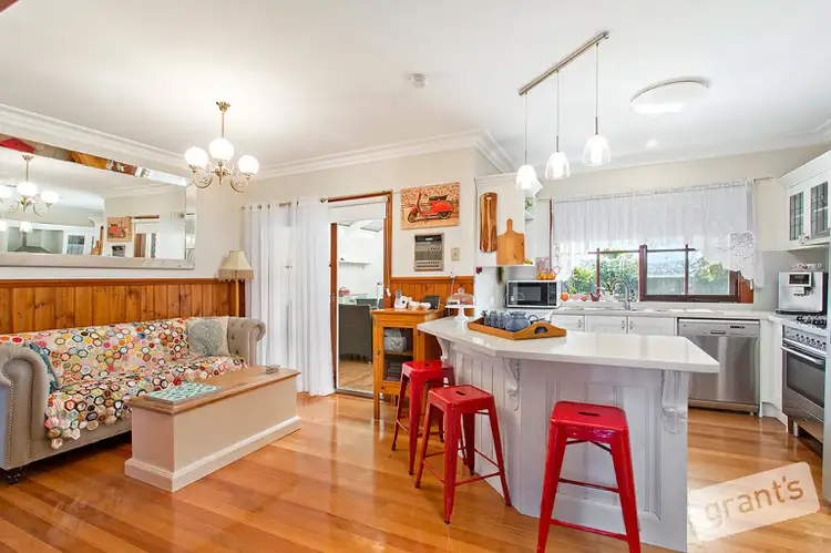 Third view of Homely house listing, 3 Mary Court, Berwick VIC 3806