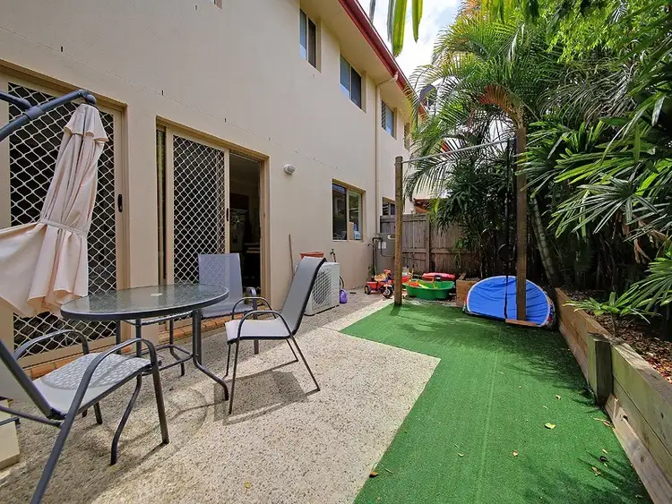 Seventh view of Homely townhouse listing, 10 / 50 Johnston Street, Carina QLD 4152