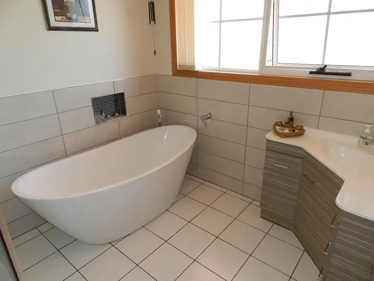 Seventh view of Homely house listing, 9 Boston Avenue, Cooee TAS 7320