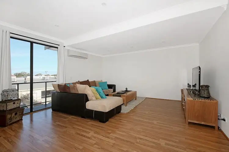 Second view of Homely apartment listing, 6/15 Davey Street, Mandurah WA 6210