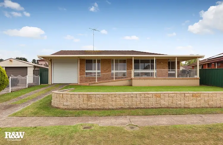 23 Cochrane Street, Minto NSW 2566