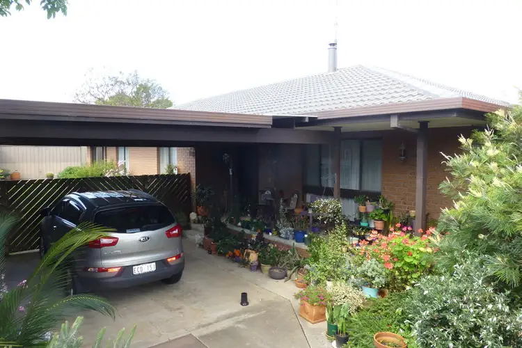5 GRAY STREET, Bairnsdale VIC 3875