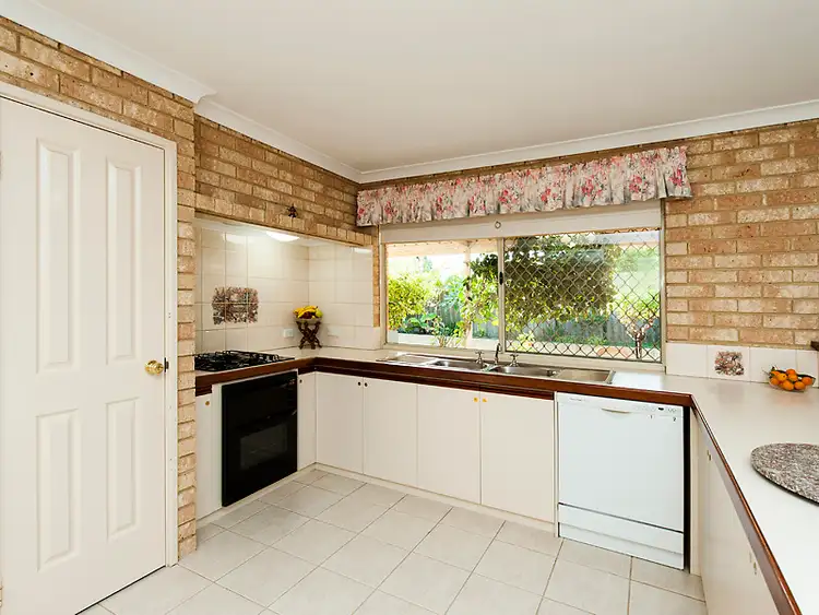 Sixth view of Homely house listing, 2 East Road, Shoalwater WA 6169