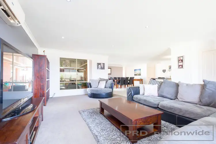 Fourth view of Homely house listing, 2 Mannall Close, Rutherford NSW 2320