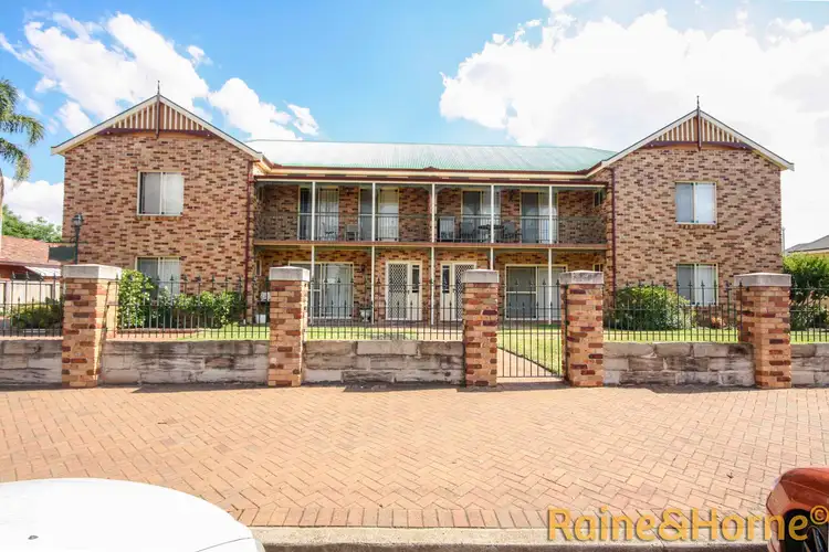 8/77 Bultje Street, Dubbo NSW 2830
