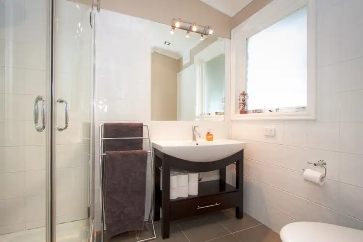 Sixth view of Homely house listing, 2 Laurel Court, Sunbury VIC 3429
