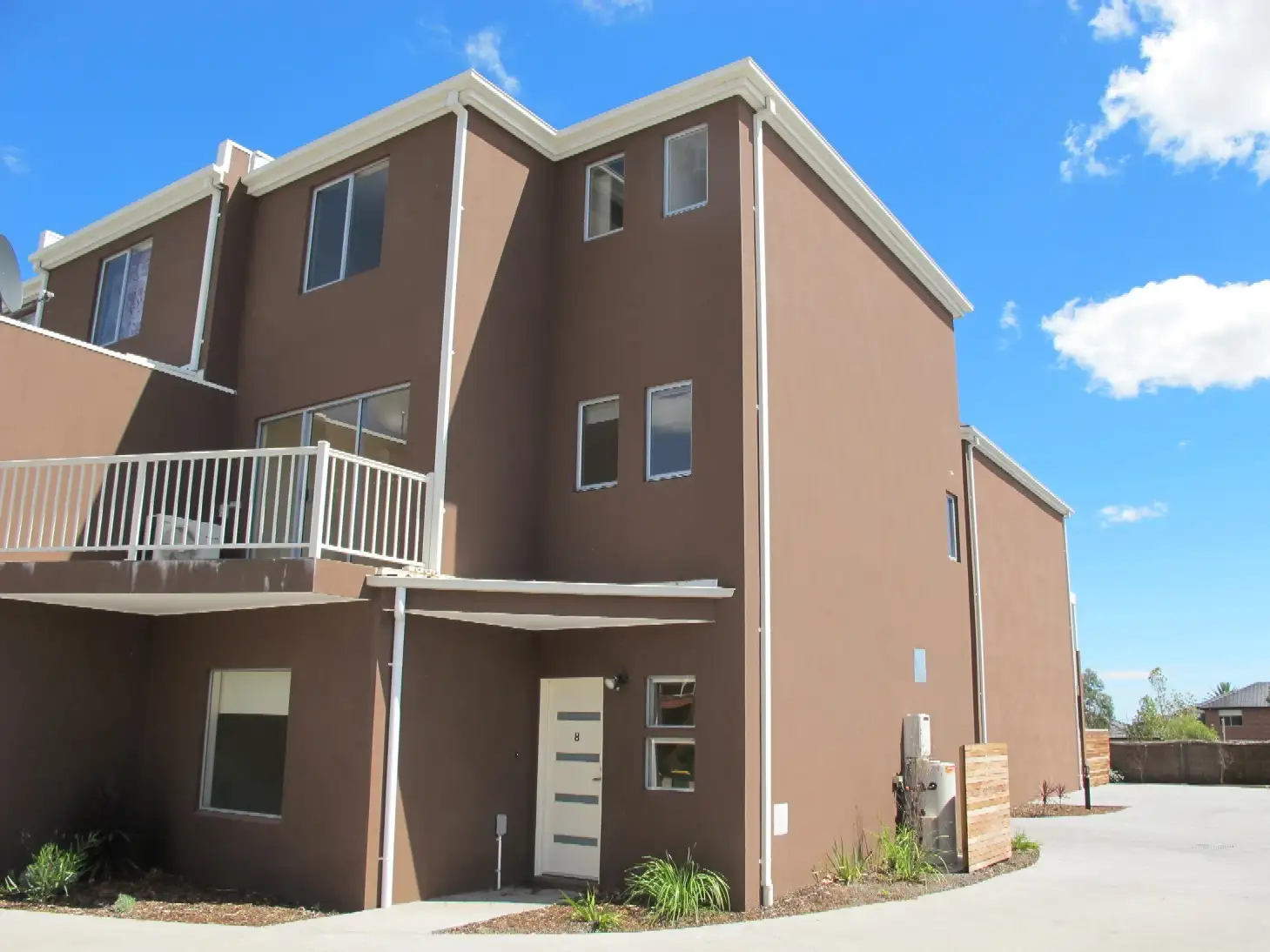 Main view of Homely house listing, 8 Kai Close, Caroline Springs VIC 3023