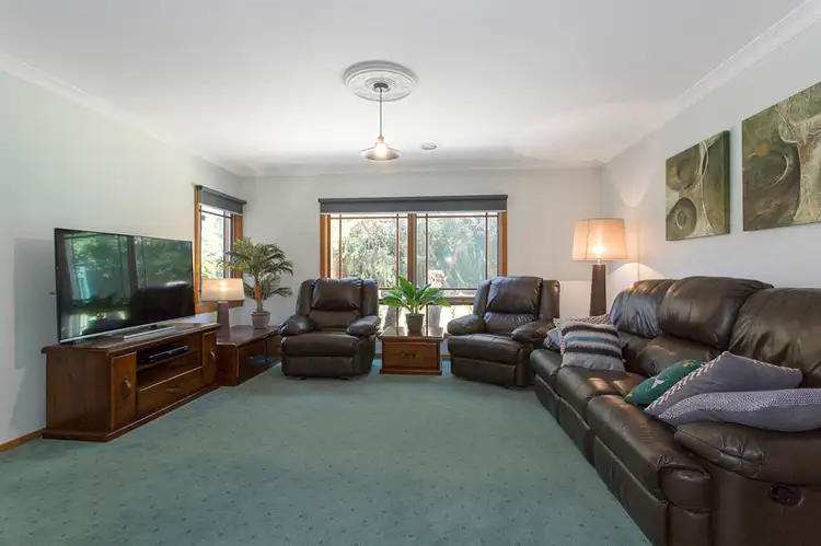 Second view of Homely house listing, 23 Dalmatia Court, Rowville VIC 3178
