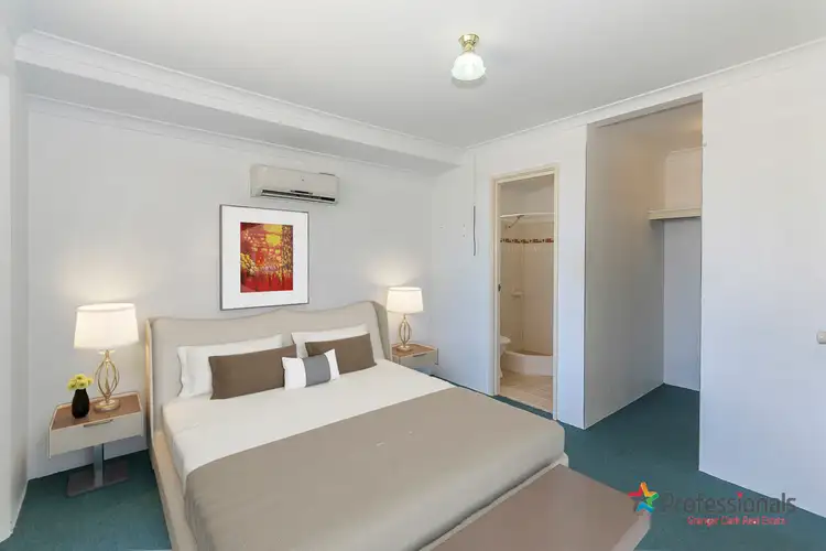 Second view of Homely house listing, 10 Branxholme Terrace, Ellenbrook WA 6069