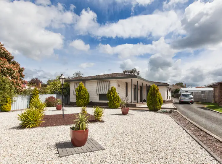 13 George Road, Ararat VIC 3377