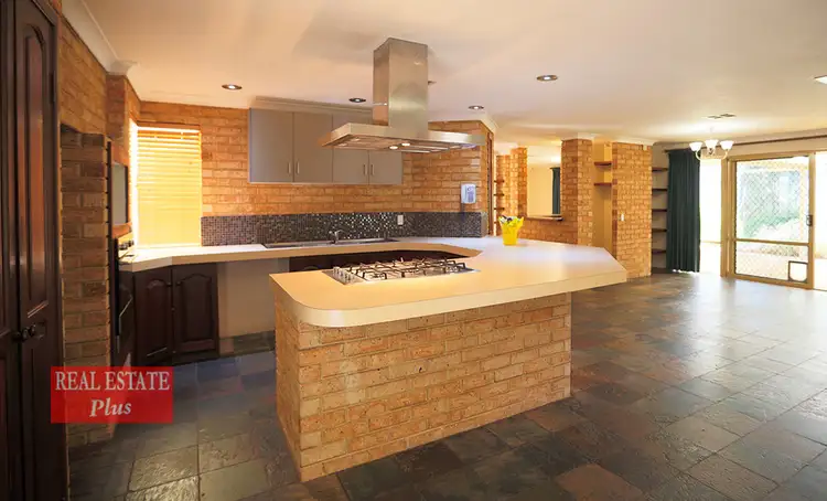 6 Reddy Avenue, Mundaring WA 6073