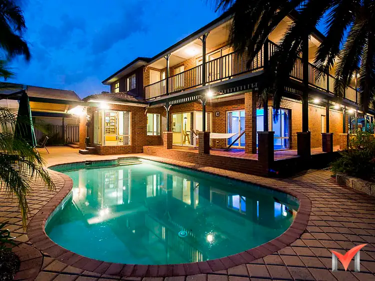 11 Neil Street, Rossmoyne WA 6148