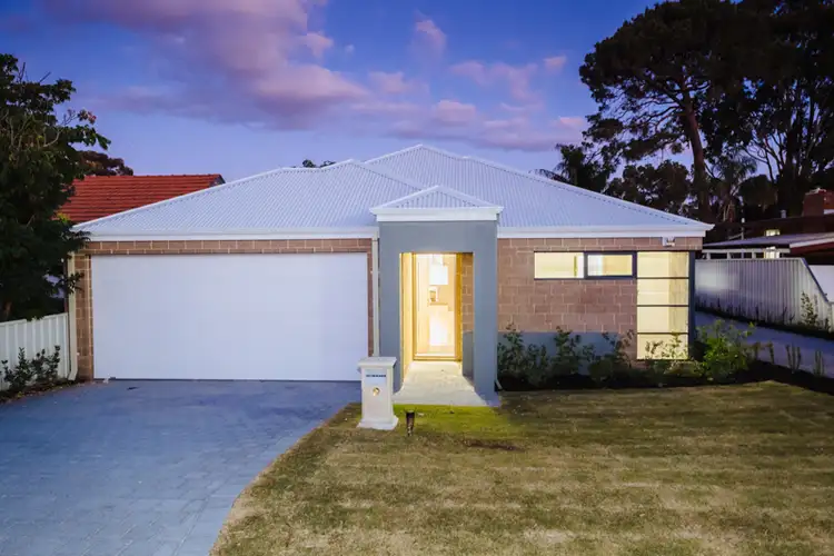 1/27 Hartfield Street, Queens Park WA 6107