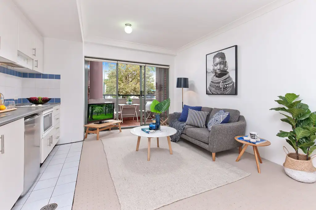 Main view of Homely studio listing, 6/4-8 Waters Road, Neutral Bay NSW 2089