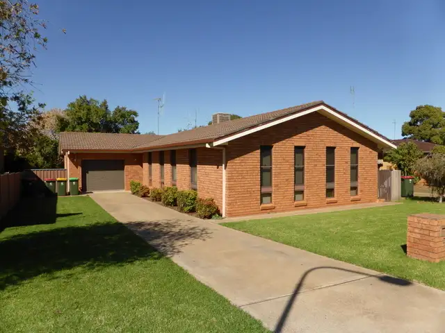 Main view of Homely house listing, 29 Middleton Street, Parkes NSW 2870