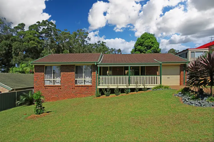 15 Wentworth Avenue, Sunshine Bay NSW 2536