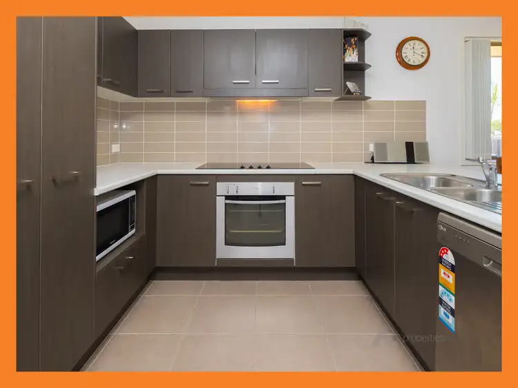Second view of Homely house listing, 32 Tweeddale Cct, Drewvale QLD 4116