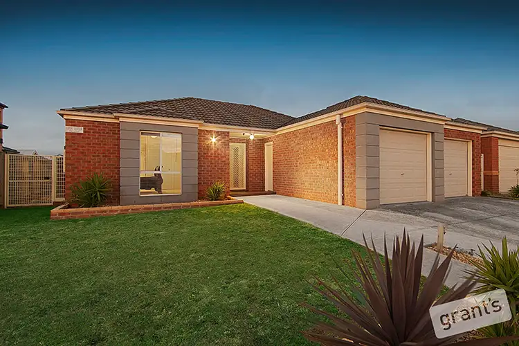122 Harrington Drive, Narre Warren South VIC 3805