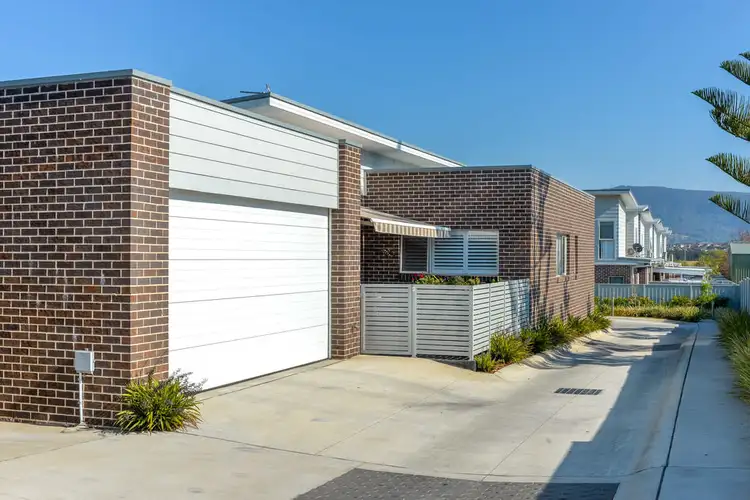 2/26 Avondale Road, Dapto NSW 2530