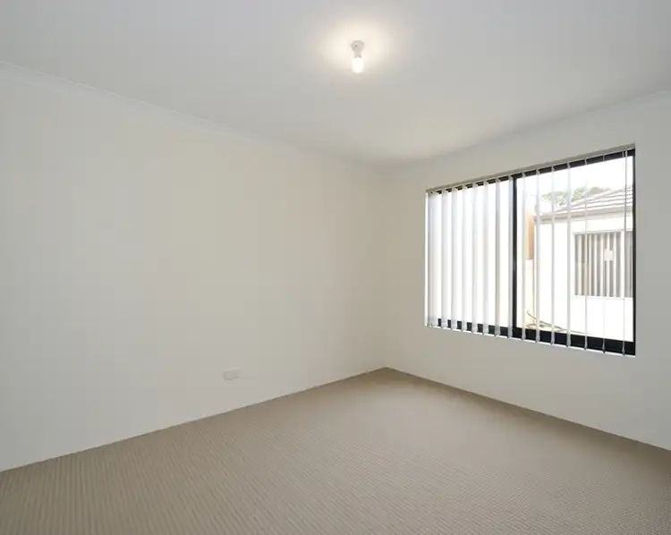 Fifth view of Homely house listing, 3/37 Maiden Way, Baldivis WA 6171