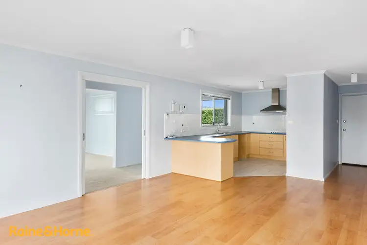 Fifth view of Homely house listing, 8 Lester Crescent, Kingston TAS 7050