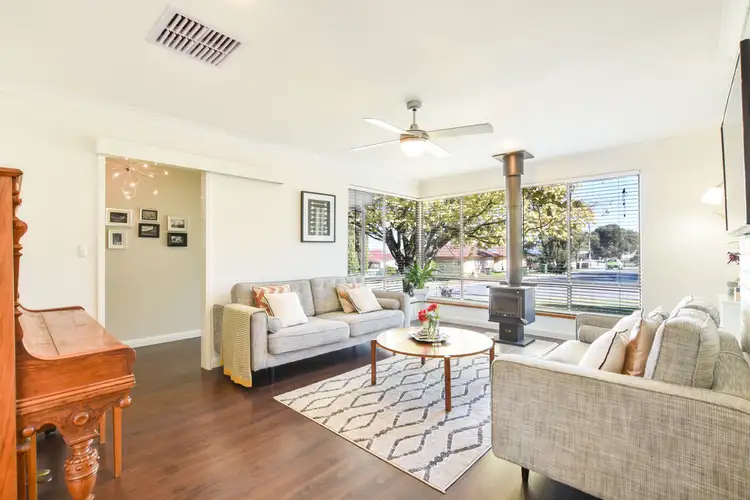 42 Suzanne Avenue, Morphett Vale SA 5162
