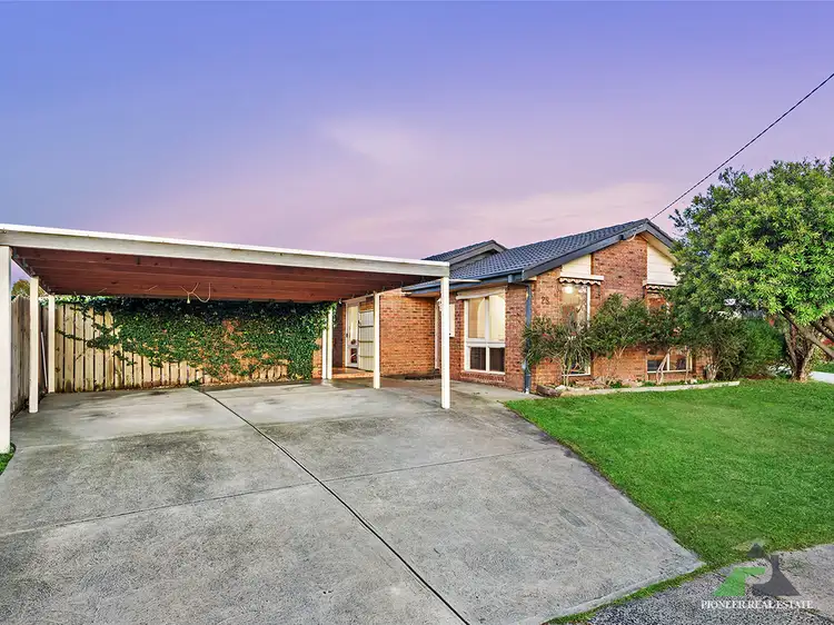 28 Regans Road, Hampton Park VIC 3976