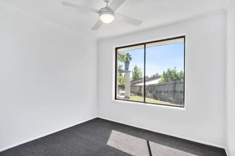 Sixth view of Homely house listing, 7 Meadow Brook Crescent, Merrimac QLD 4226