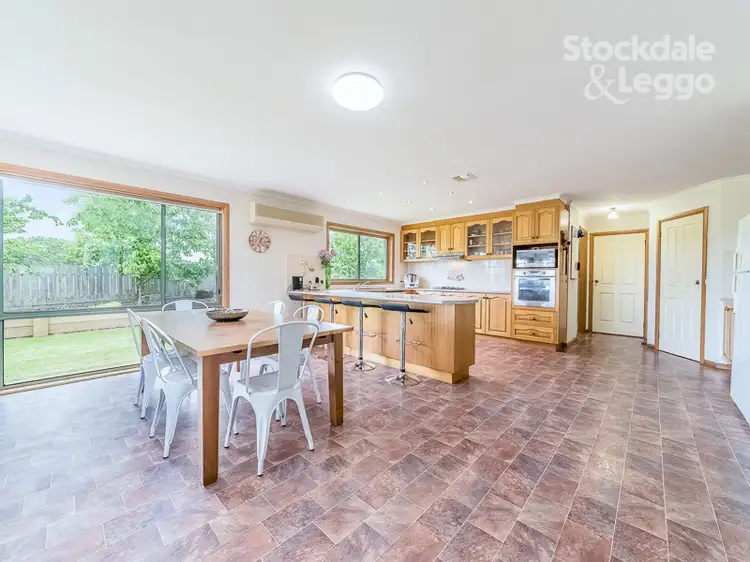 Fifth view of Homely house listing, 4 Lapin Court, Leongatha VIC 3953