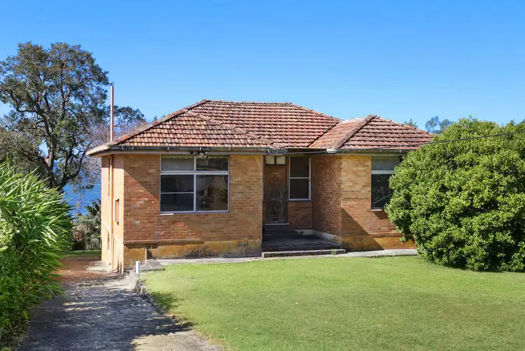 23 Trelawney Street, Killarney Vale NSW 2261