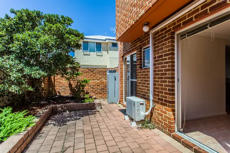 Fifth view of Homely house listing, 7 Lockwood Court, Bicton WA 6157