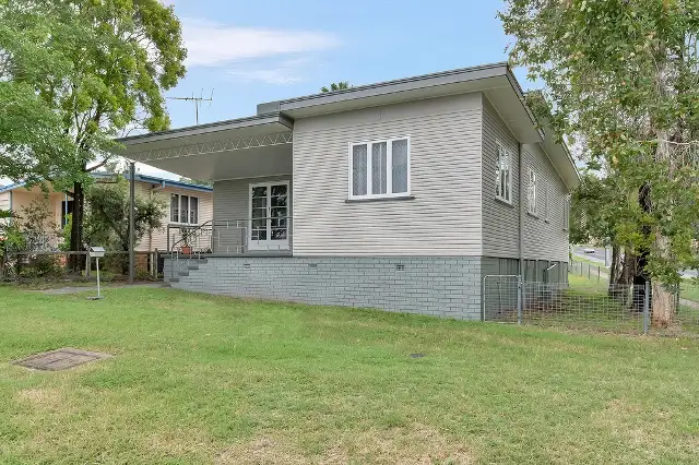 36 Perry Street, Churchill QLD 4305