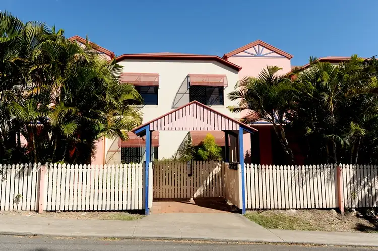 2/81 Central Lane, Gladstone Central QLD 4680