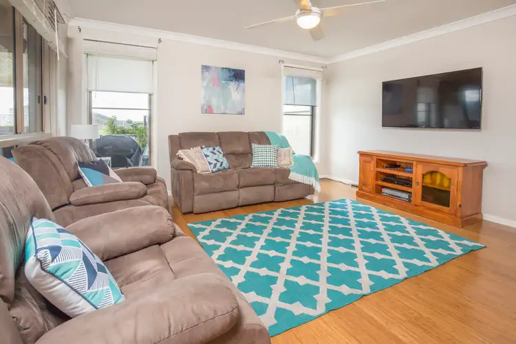 Fifth view of Homely house listing, 8 Gumnut Way, Aberglasslyn NSW 2320