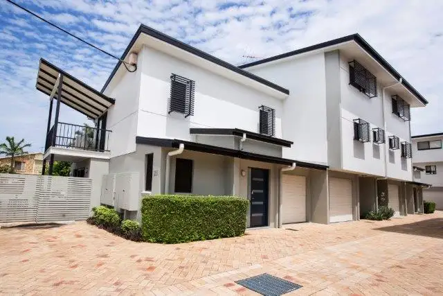 2/25 Georgina Street, Woody Point QLD 4019