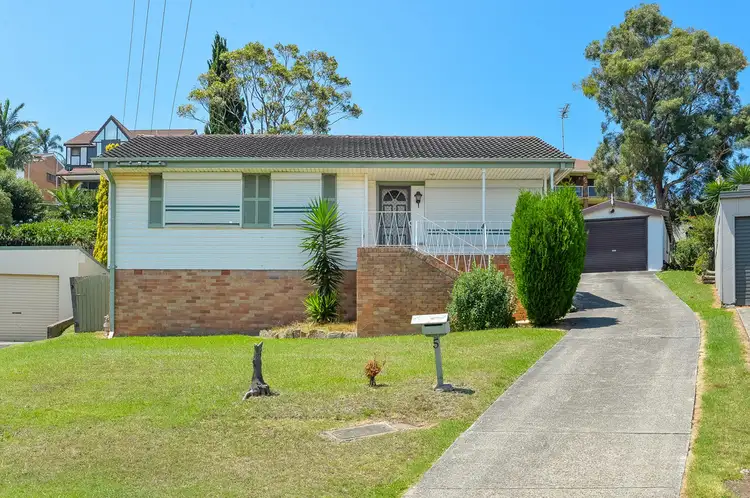 Second view of Homely house listing, 5 Gillard Place, Berkeley NSW 2506