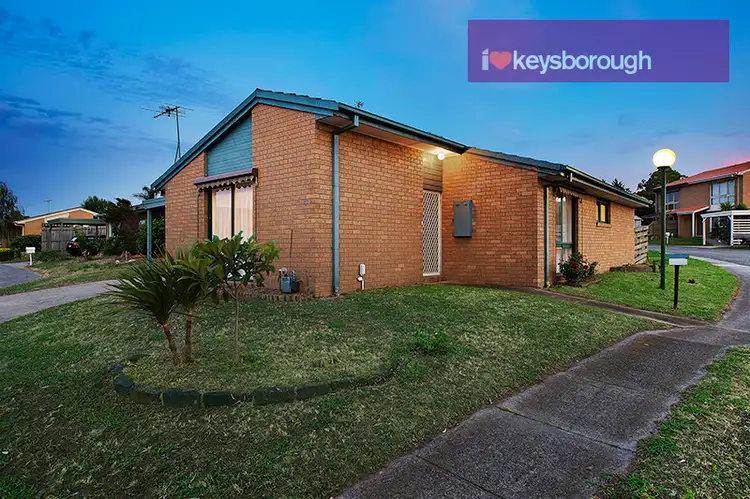 24 Oakwood Drive, Keysborough VIC 3173