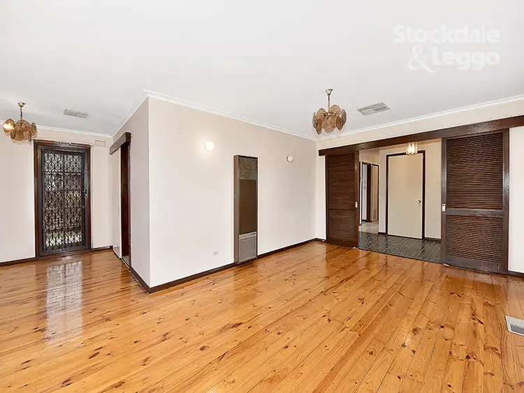 Sixth view of Homely house listing, 19 North Circular Road, Gladstone Park VIC 3043