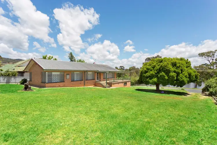 Fourth view of Homely house listing, 4 Queen Elizabeth Drive, Tallangatta VIC 3700