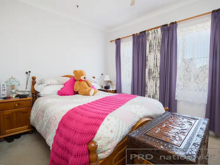 Fifth view of Homely house listing, 8 Ventura Close, Rutherford NSW 2320