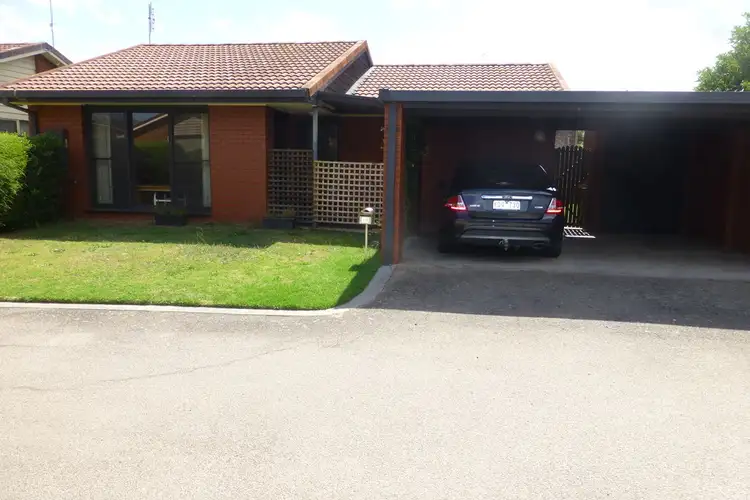 10/34 WALLACE STREET, Bairnsdale VIC 3875