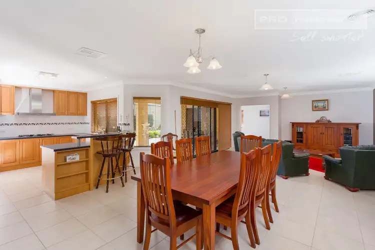Second view of Homely house listing, 6 Hovea Place, Springvale NSW 2650