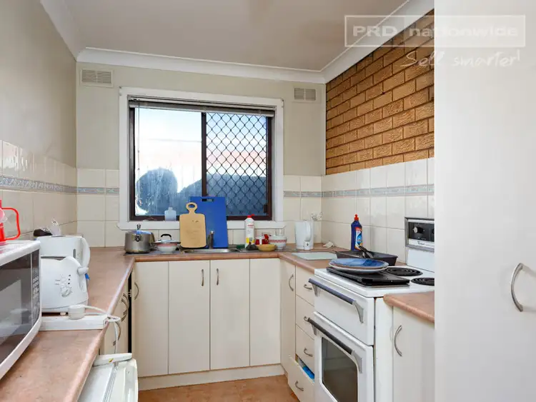 Third view of Homely unit listing, 6/46-48 Walana Crescent, Kooringal NSW 2650